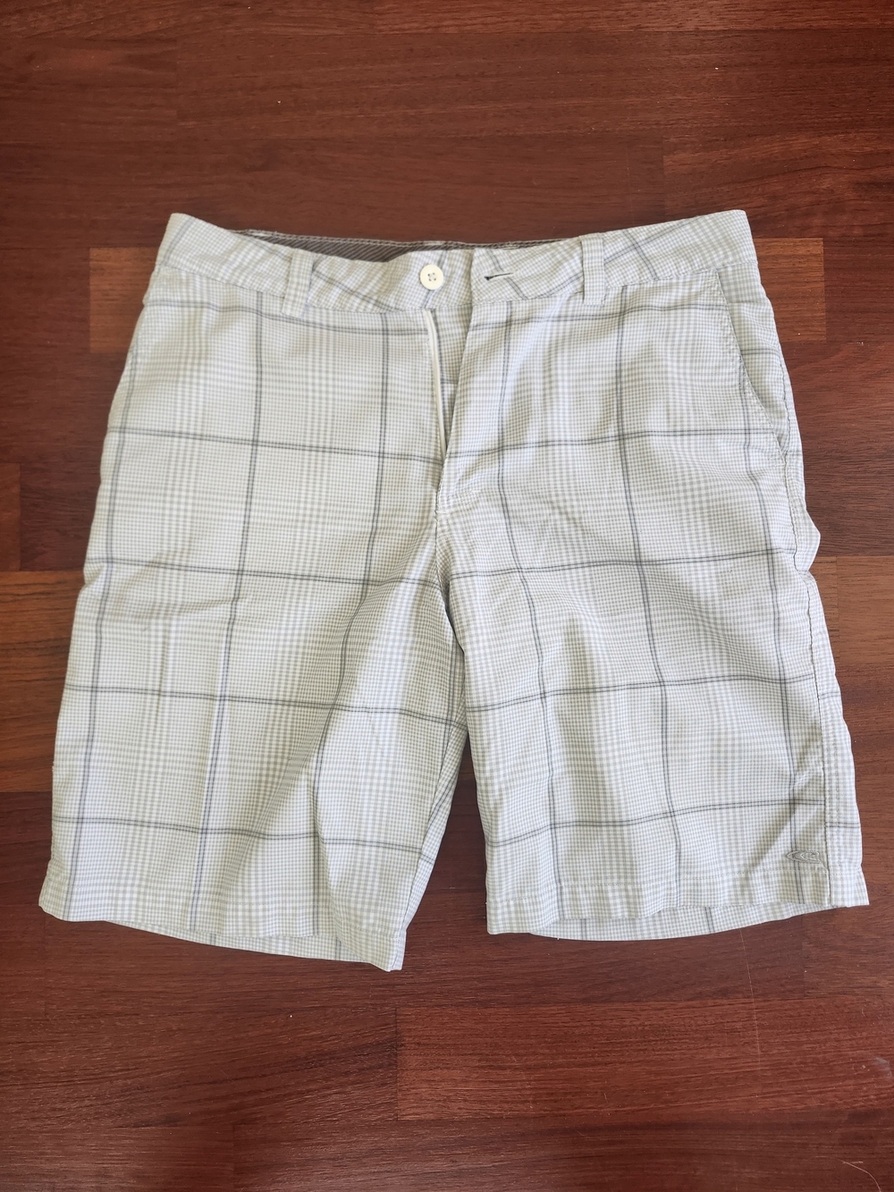 O'Neill White & Gray Plaid Flat Front Shorts Men's 34